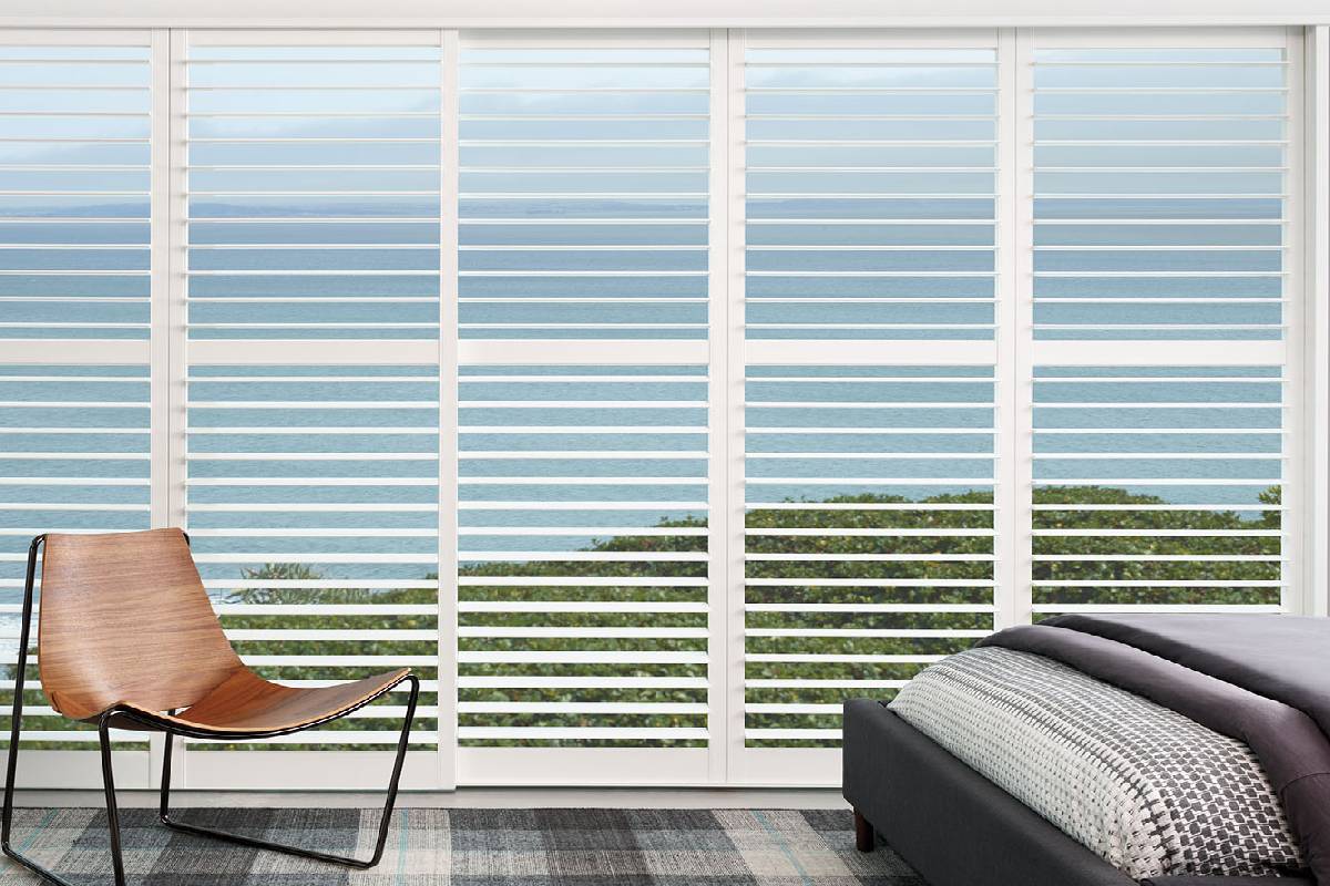 Hunter Douglas Palm Beach™ Polysatin™ Vinyl Shutters, interior shutters, window shutters near Helena, Montana (MT)