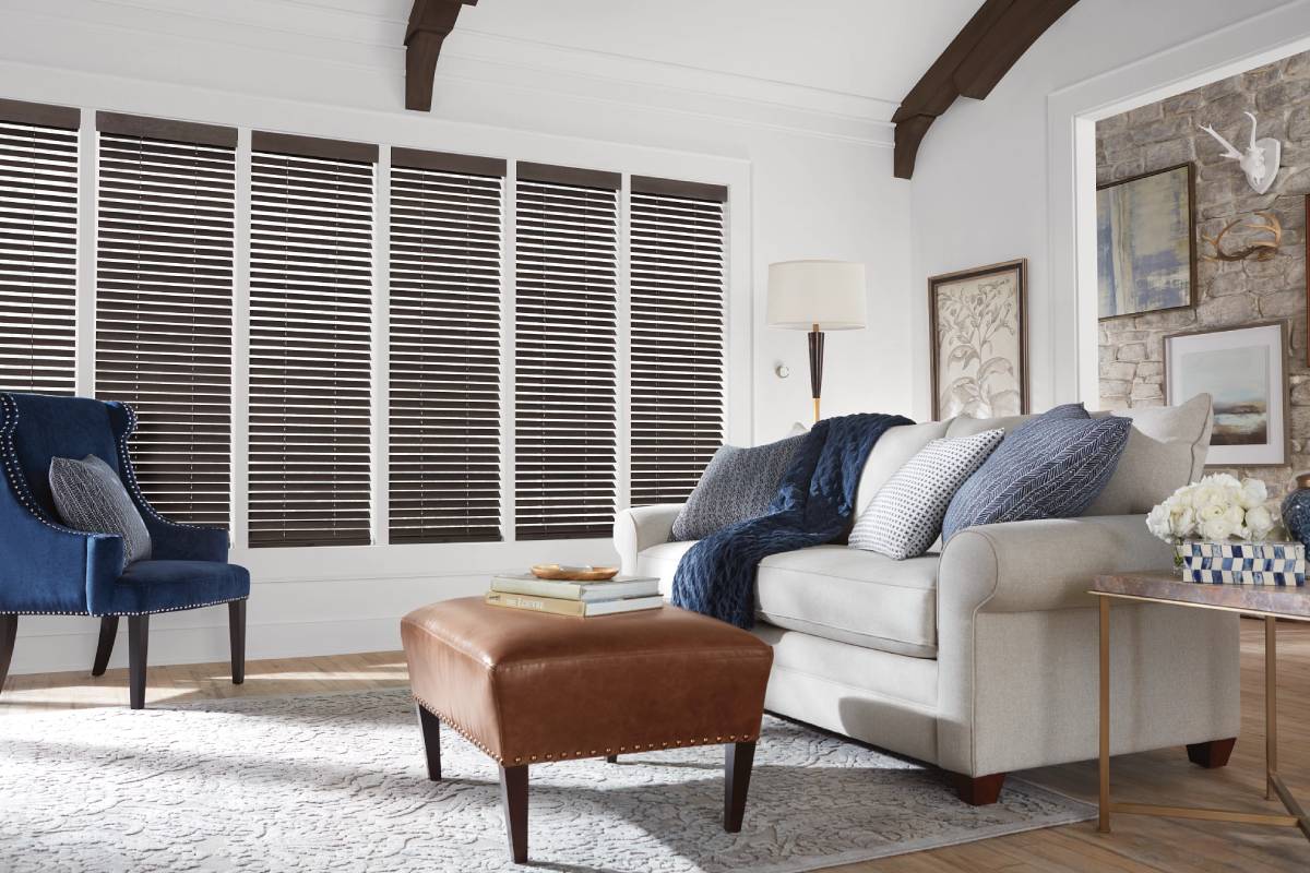 Hunter Douglas Parkland® Wood Blinds in a living room near Helena, MT