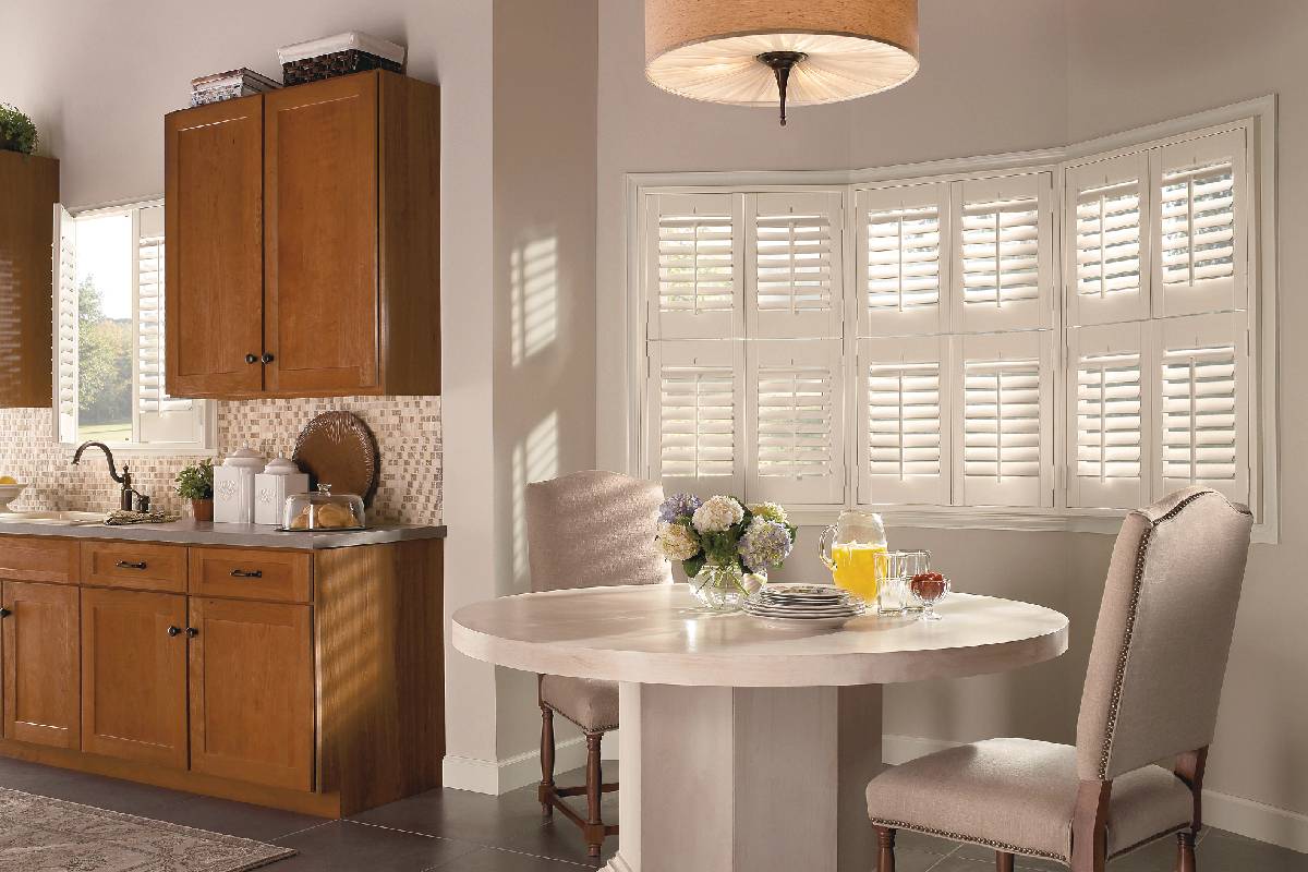 Hunter Douglas bay window shutters in a kitchen near Helena, MT